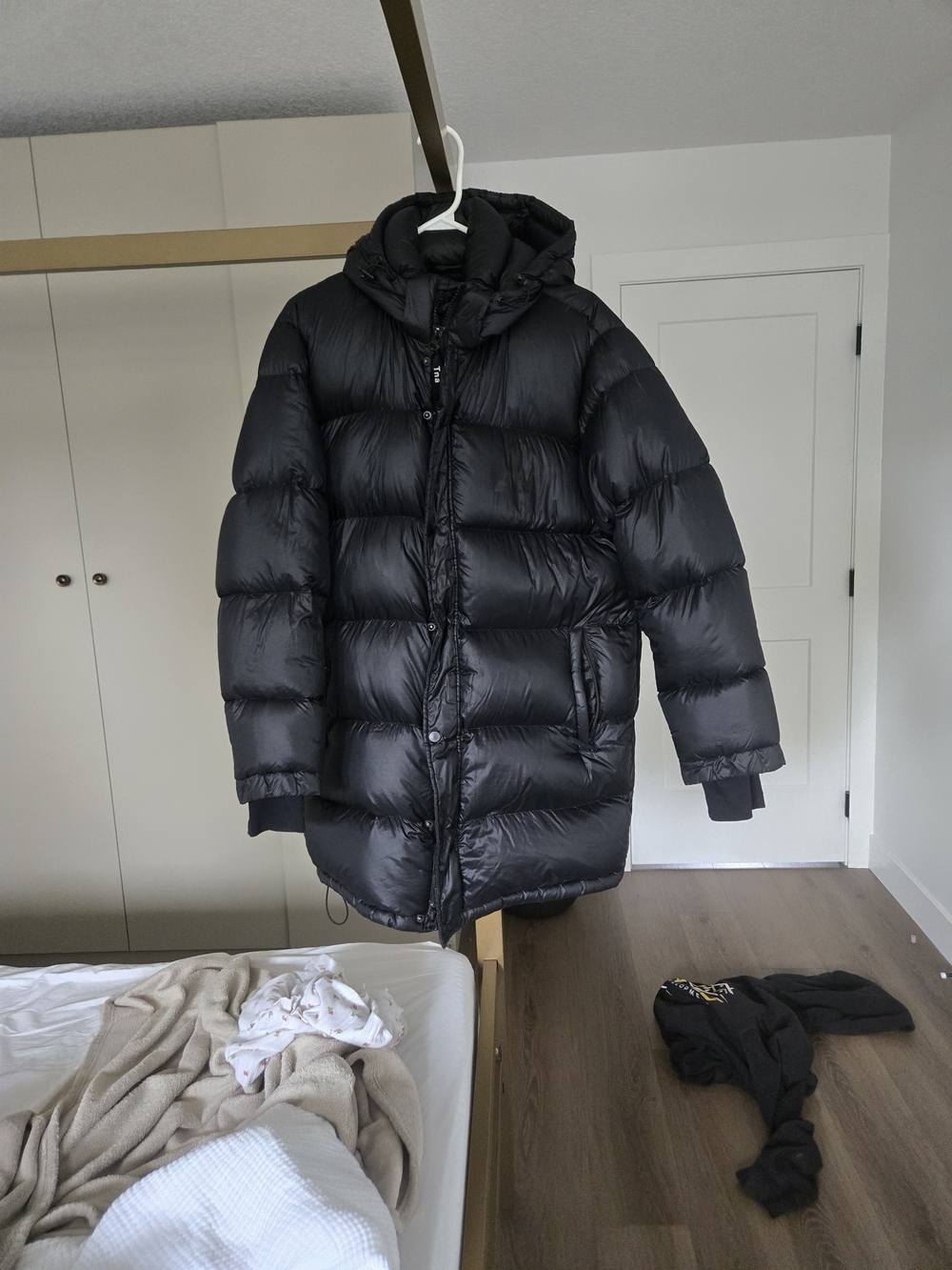 Aritzia Women's Black Long Hooded Puffer Coat